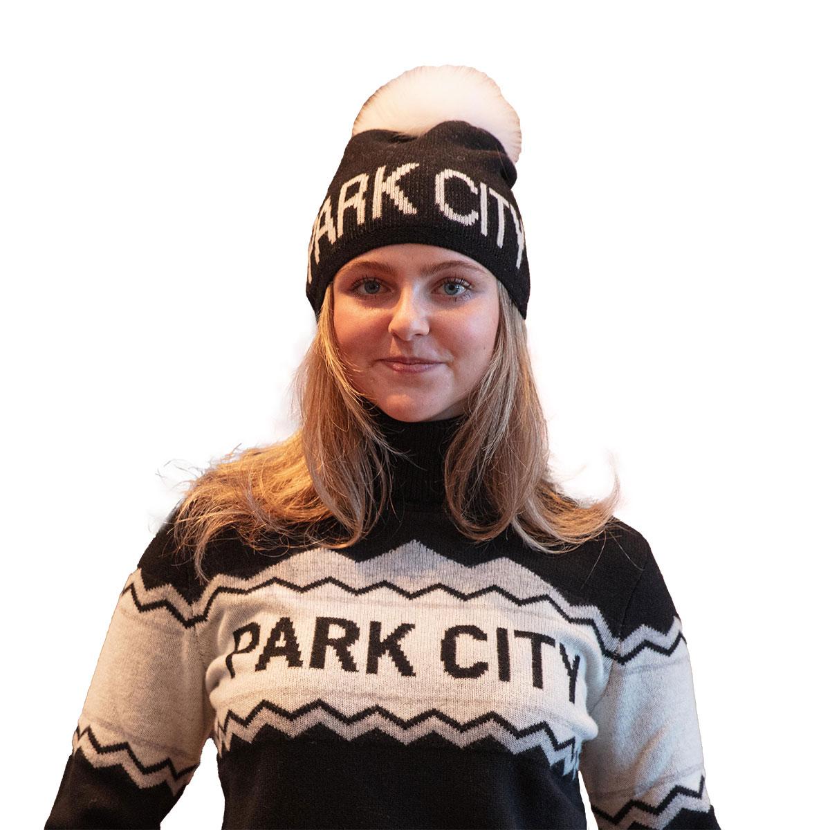 Alashan Merino Park City Pom Pom Hat Women's in Black Combo
